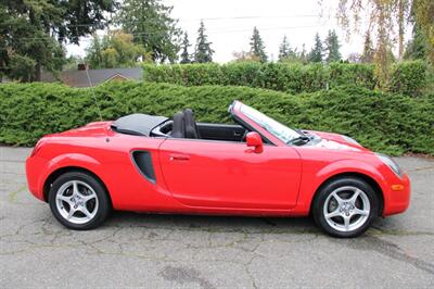 2001 Toyota MR2 Spyder   - Photo 15 - Shoreline, WA 98133