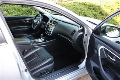 2018 Nissan Altima 2.5 SL 77k miles   - Photo 13 - Shoreline, WA 98133