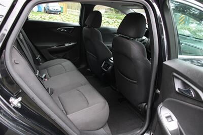 2020 Chevrolet Malibu LT   - Photo 6 - Shoreline, WA 98133