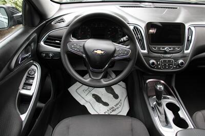 2020 Chevrolet Malibu LT   - Photo 17 - Shoreline, WA 98133