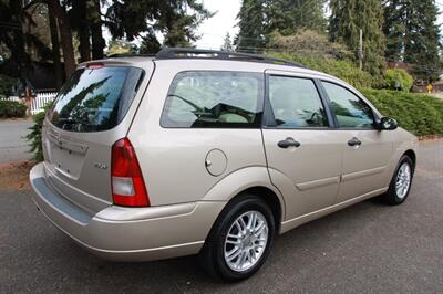 2006 Ford Focus ZXW SES   - Photo 3 - Shoreline, WA 98133