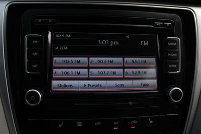 2013 Volkswagen Passat SE PZEV   - Photo 9 - Shoreline, WA 98133