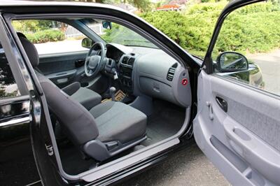 2005 Hyundai Accent GLS 1-owner   - Photo 13 - Shoreline, WA 98133