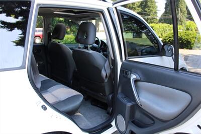 2004 Toyota RAV4 Base 124K MILES   - Photo 6 - Shoreline, WA 98133