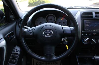 2004 Toyota RAV4 Base 124K MILES   - Photo 17 - Shoreline, WA 98133