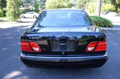1999 Mercedes-Benz E 320   - Photo 10 - Shoreline, WA 98133