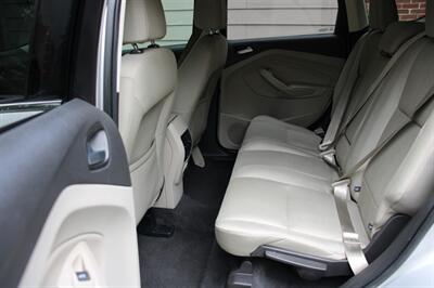 2017 Ford Escape SE AWD   - Photo 15 - Shoreline, WA 98133