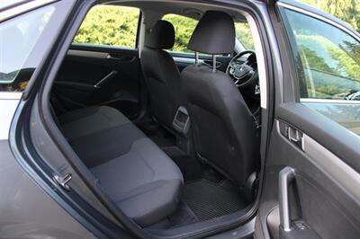 2016 Volkswagen Passat 1.8T S one owner   - Photo 6 - Shoreline, WA 98133