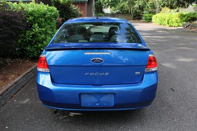2010 Ford Focus SE   - Photo 10 - Shoreline, WA 98133