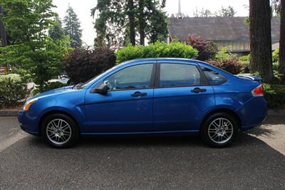 2010 Ford Focus SE   - Photo 12 - Shoreline, WA 98133