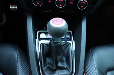 2015 Volkswagen Jetta GLI SEL   - Photo 8 - Shoreline, WA 98133