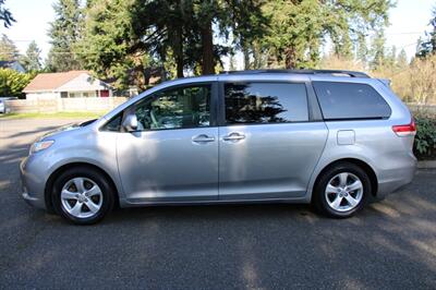 2011 Toyota Sienna LE 8-Passenger   - Photo 13 - Shoreline, WA 98133