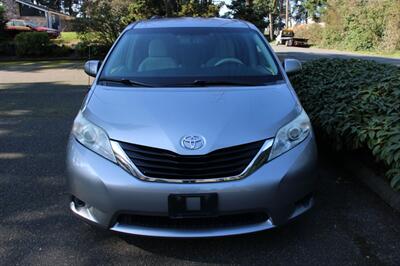 2011 Toyota Sienna LE 8-Passenger   - Photo 10 - Shoreline, WA 98133