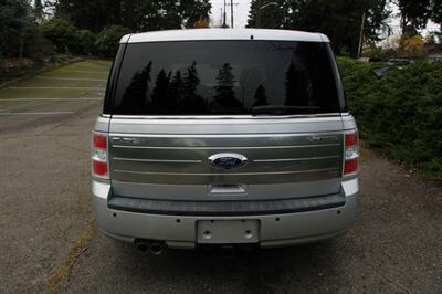 2011 Ford Flex Limited   - Photo 12 - Shoreline, WA 98133