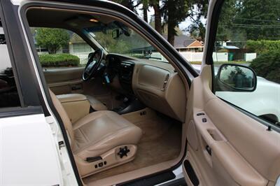 1999 Mercury Mountaineer   - Photo 13 - Shoreline, WA 98133