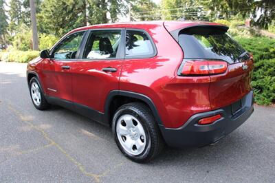 2015 Jeep Cherokee Sport   - Photo 4 - Shoreline, WA 98133