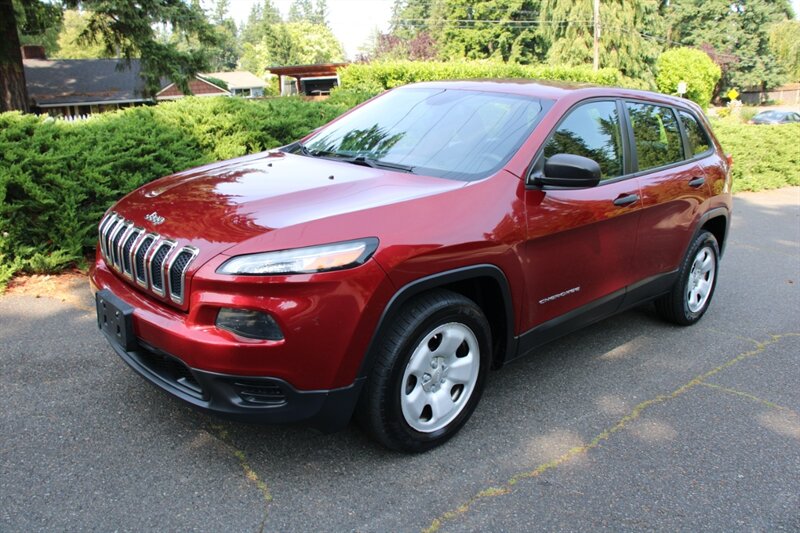 2015 Jeep Cherokee Sport - Photo 1 - Shoreline, WA 98133