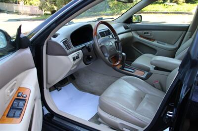 2000 Lexus ES 300   - Photo 5 - Shoreline, WA 98133