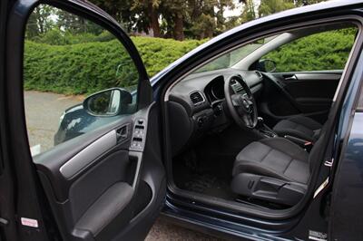 2013 Volkswagen Golf 2.5L PZEV   - Photo 5 - Shoreline, WA 98133