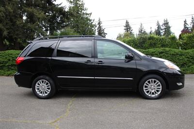 2009 Toyota Sienna Limited   - Photo 12 - Shoreline, WA 98133