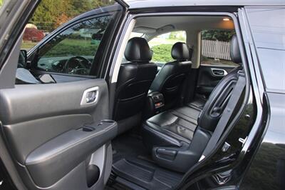 2019 Nissan Pathfinder SL   - Photo 15 - Shoreline, WA 98133