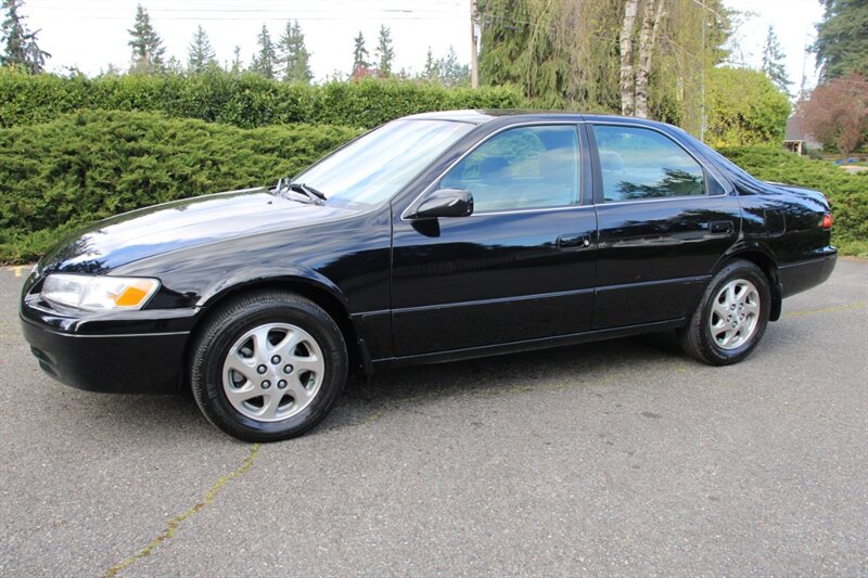 Black 1999 Toyota Camry LE V6 Sedan Front-Wheel Drive Automatic
