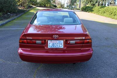 1998 Toyota Camry LE   - Photo 10 - Shoreline, WA 98133