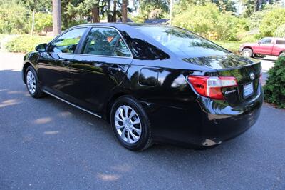 2014 Toyota Camry LE   - Photo 4 - Shoreline, WA 98133