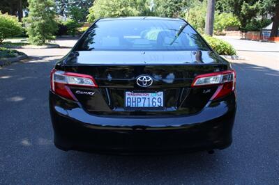 2014 Toyota Camry LE   - Photo 11 - Shoreline, WA 98133