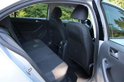 2015 Volkswagen Jetta S 61k miles   - Photo 6 - Shoreline, WA 98133