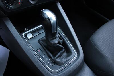 2015 Volkswagen Jetta S 61k miles   - Photo 8 - Shoreline, WA 98133