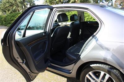 2005 Volkswagen Jetta 2.5 102K MILES   - Photo 15 - Shoreline, WA 98133