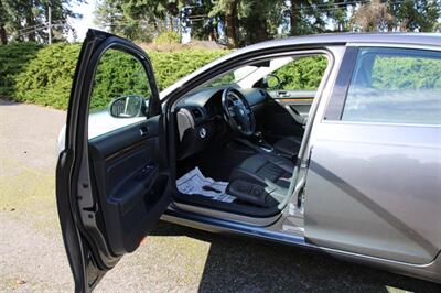 2005 Volkswagen Jetta 2.5 102K MILES   - Photo 5 - Shoreline, WA 98133