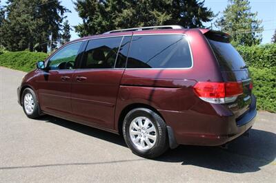 2010 Honda Odyssey EX-L   - Photo 4 - Shoreline, WA 98133
