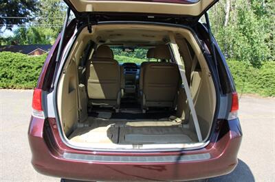 2010 Honda Odyssey EX-L   - Photo 18 - Shoreline, WA 98133