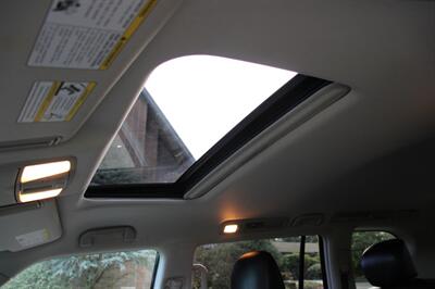 2016 INFINITI QX80 Base 1-owner   - Photo 10 - Shoreline, WA 98133