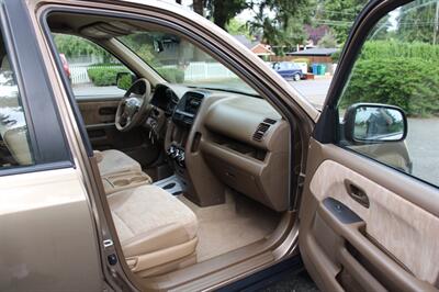 2002 Honda CR-V LX   - Photo 13 - Shoreline, WA 98133