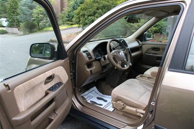 2002 Honda CR-V LX   - Photo 5 - Shoreline, WA 98133
