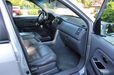 2004 Honda Pilot EX-L 4dr EX-L AWD   - Photo 13 - Shoreline, WA 98133