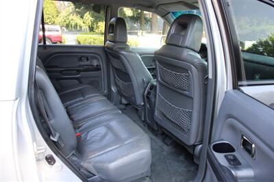 2004 Honda Pilot EX-L 4dr EX-L AWD   - Photo 6 - Shoreline, WA 98133