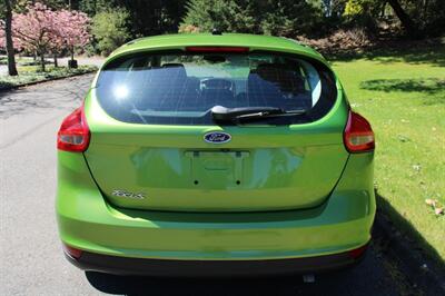 2018 Ford Focus SE 1-owner   - Photo 13 - Shoreline, WA 98133