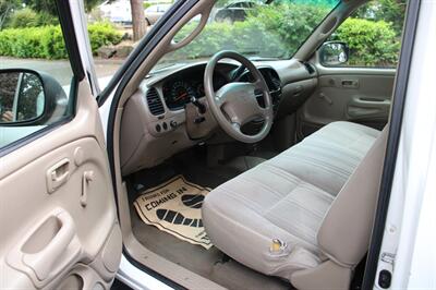 2000 Toyota Tundra   - Photo 5 - Shoreline, WA 98133