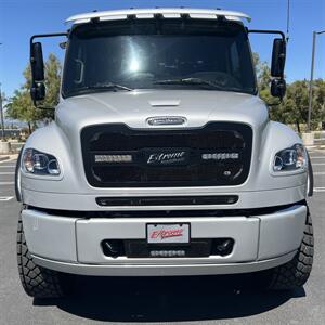 2019 Freightliner 4PXL SPORTCHASSIS  