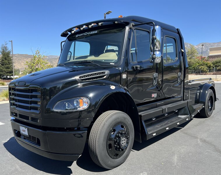 2025 Freightliner LH5 SPORTCHASSIS  LH5