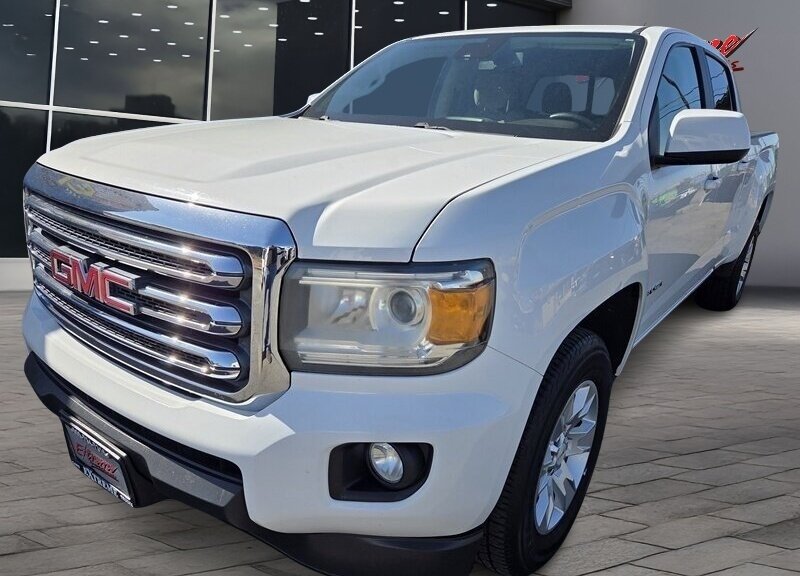 2016 GMC Canyon SLE's photo