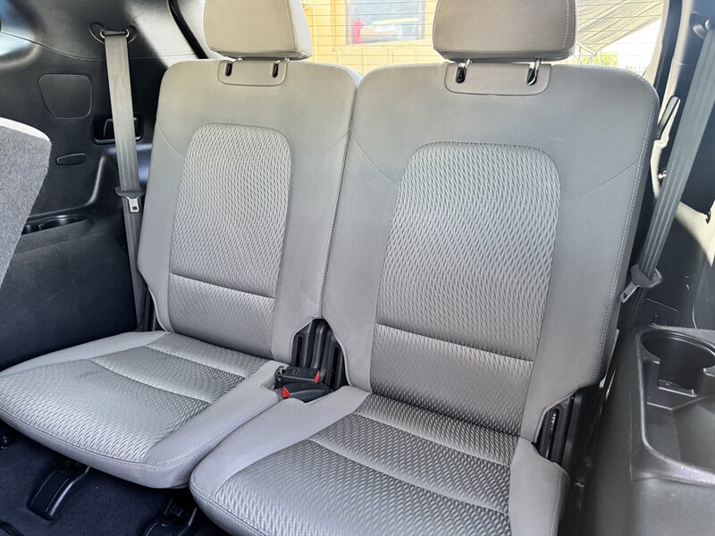 2016 Hyundai SANTA FE SE   - Photo 14 - Redlands, CA 92373