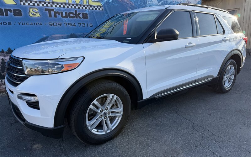 2022 Ford Explorer XLT  