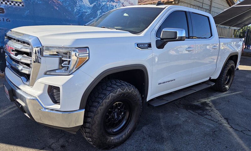 2020 GMC Sierra 1500 SLE  