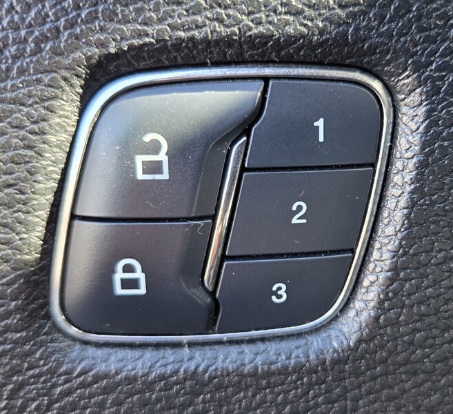 2017 Ford F-250 Super Duty LARIAT DIESEL   - Photo 31 - Redlands, CA 92373