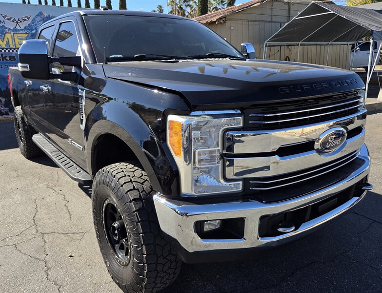 2017 Ford F-250 Super Duty LARIAT DIESEL   - Photo 34 - Redlands, CA 92373